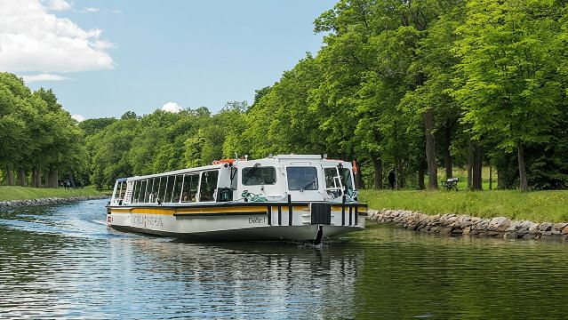 Tur Perahu Kerajaan Stockholm Djurgården