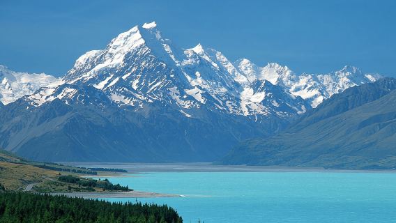 New Zealand South Island 1-day tour to Mount Cook (departing from Christchurch, passing by Lake Tekapo)