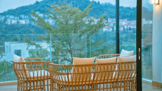 廣州從化富力泉天下別墅温泉·過夜露營【全新8房 溫泉泡池+KTV+麻將+烤肉+泳池+電競】