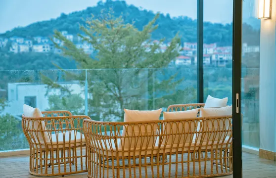 廣州從化富力泉天下別墅温泉·過夜露營【全新8房 溫泉泡池+KTV+麻雀+燒烤+泳池+電競】