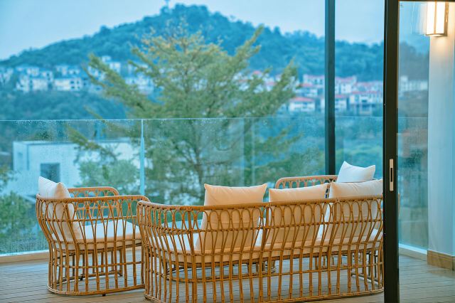 廣州從化富力泉天下別墅温泉·過夜露營【全新8房 溫泉泡池+KTV+麻將+燒烤+泳池+電競】