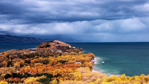 Private 7-8 hour Trip to Garni - Geghard - Lake Sevan - Sevanavank from Yerevan