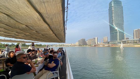 Crociera al tramonto a Belgrado con guida turistica dal vivo