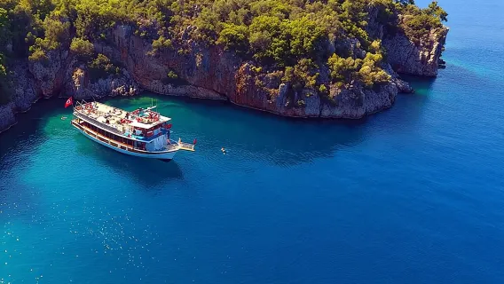 Gita in barca a Marmaris all-inclusive con pranzo e bevande illimitate