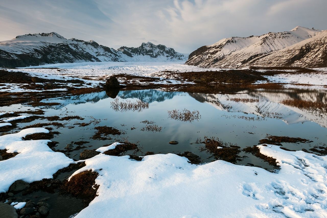 1-day tour to Hofn + Vatnajökull National Park + Glacier lagoon + Black Waterfall in Iceland