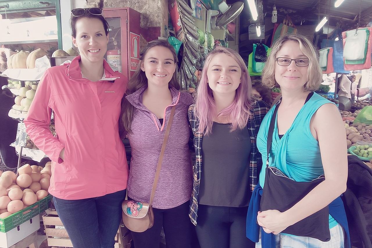 Alternative Food and Socio-Cultural Experience in Lima