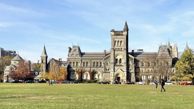 加拿大多倫多市區+紅河國家城市公園日遊【中文專車-舒適純淨】