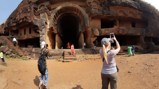 Lonavala - Tour della Stazione Collinare da Mumbai