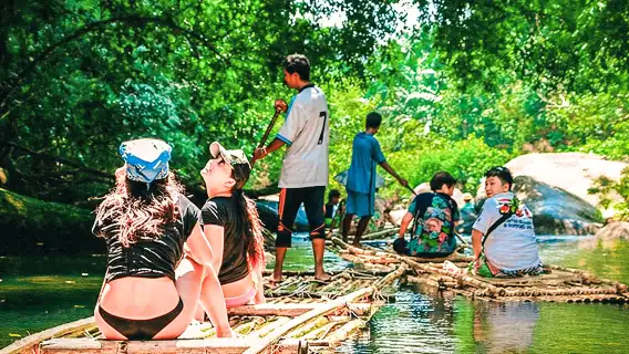 清邁納財大象營+粘粘瀑布+大象噗噗造紙工廠一日遊 騎大象