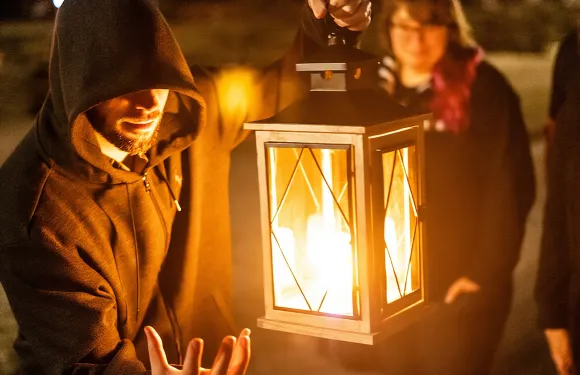 鹽湖城鬼魂之旅：鹽、幽靈與陰影