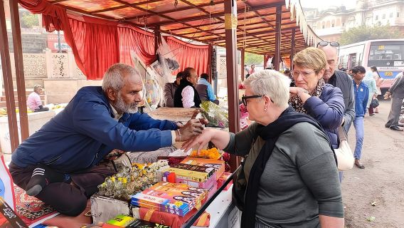 "Jaipur Cultural Walk: Explore life behind the pink walls"