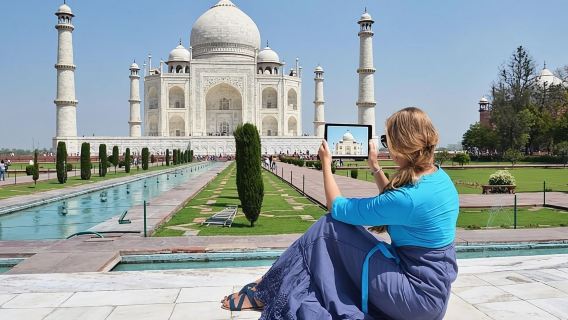 Agra: Skip-the-Line Taj Mahal & Agra Fort Private Tour