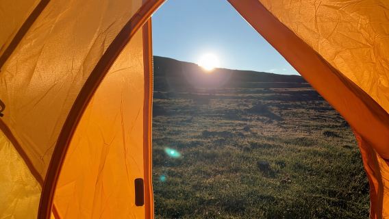 Chuyến đi bộ đường dài trên núi Aragats