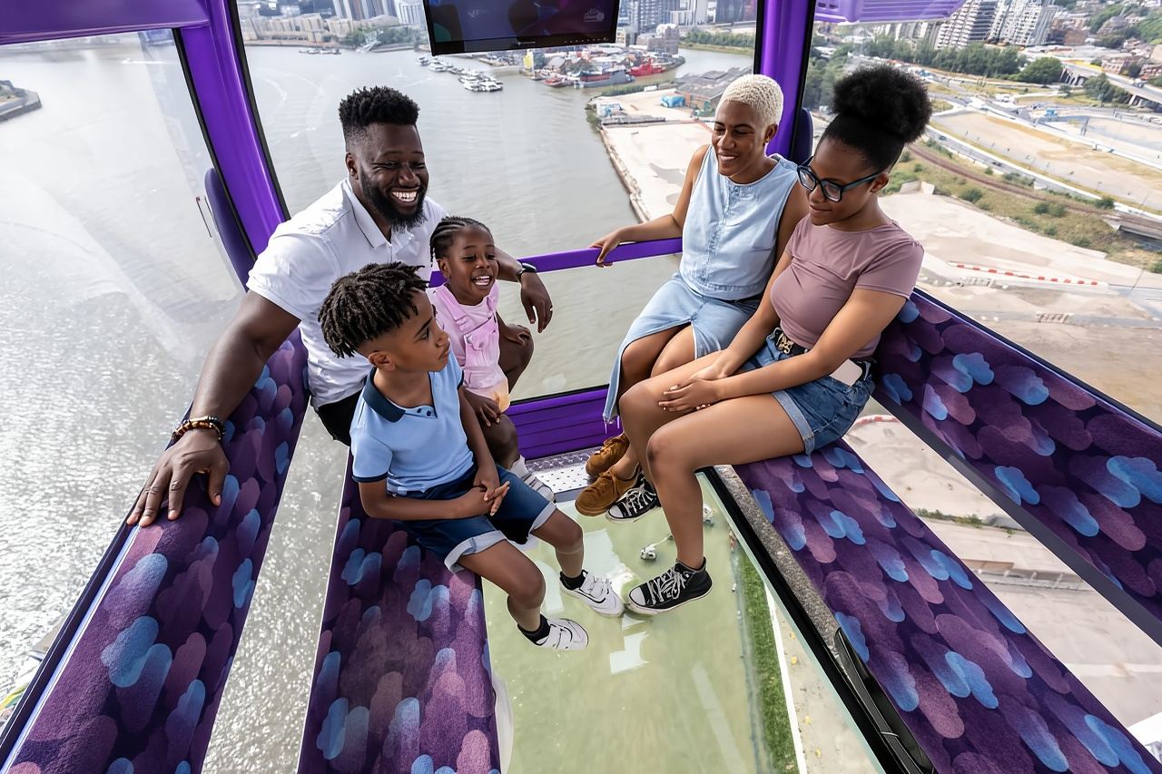 London: IFS Cloud Cable Car - Glass Floor Experience