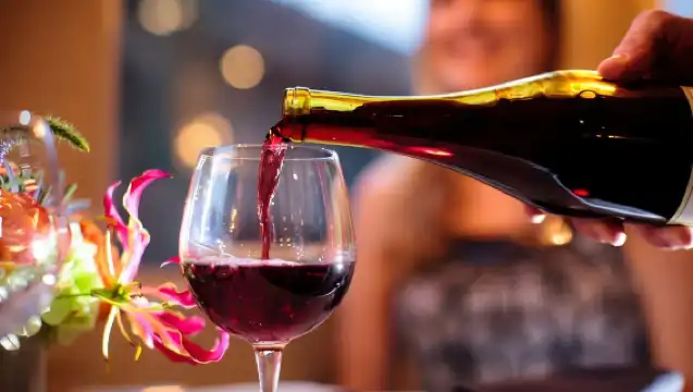 Charleston: Luxury Harbor Dinner Cruise