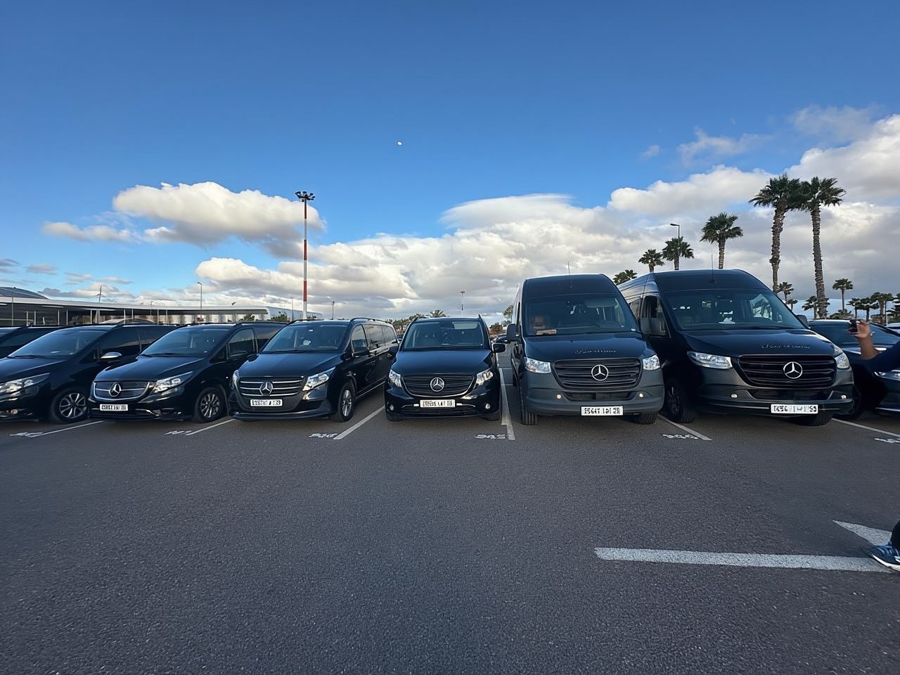 บริการรถรับส่งส่วนตัว VVIP สุดหรูจากสนามบินอากาดีร์ไปยังโรงแรม