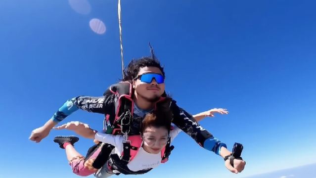 長沙Trip Moments【湖南天時跳傘望城區基地 4000公尺高空跳傘+專業高清攝影+視訊】