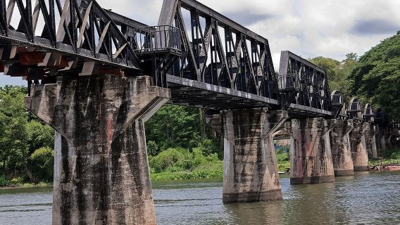 Private Tour: Thai–Burma Death Railway Bridge on the River Kwai from Bangkok