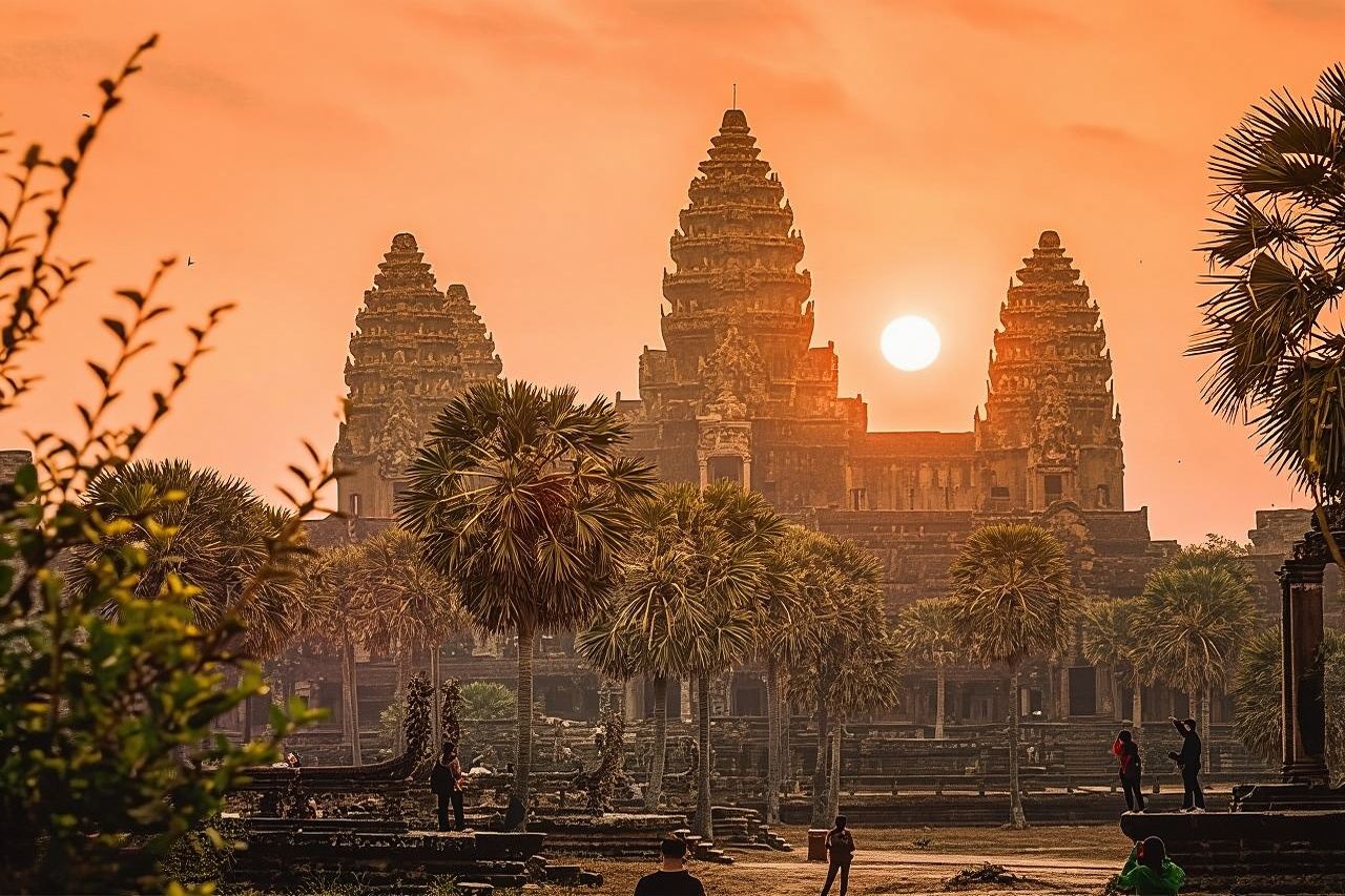  Angkor Wat Sunrise or Sunset Tour with Guide from Siem Reap