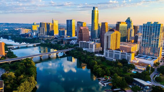 San Antonio Driving Tour From Austin with Boat Cruise & The Alamo