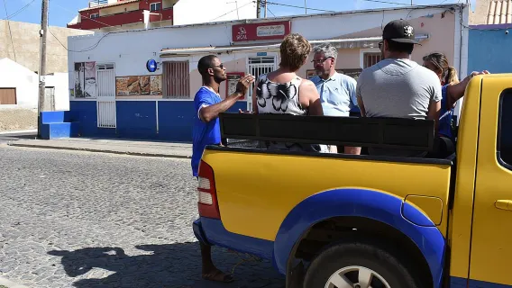 Excursion privée sur l'île de Sal : une expérience authentique au départ de Santa Maria