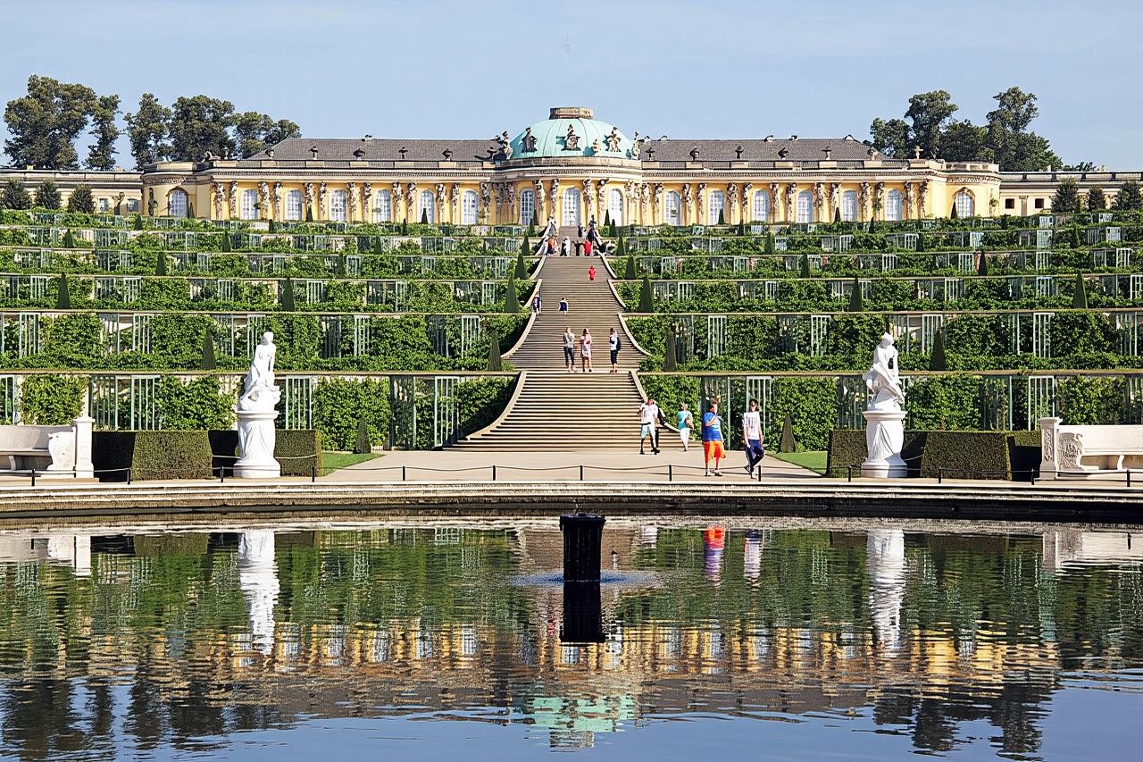 Tour a piedi di mezza giornata a Potsdam da Berlino