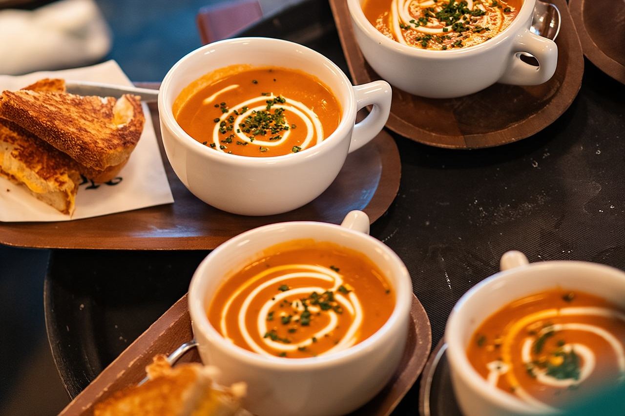 South Beach Food & Fun Art Deco Miami Food Tour 