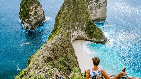 Nusa Penida Exclusive Private Charter Boat Tour with Snorkeling & Land Transport in Bali |