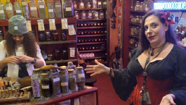 Adults-Only Uncensored Ghost, Vampire, and Voodoo Walking Tour