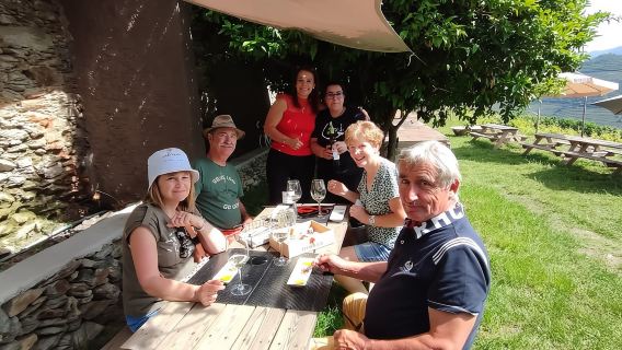 Depuis Pinhão : visite de la vallée du Douro avec dégustation de vins et excursion en bateau