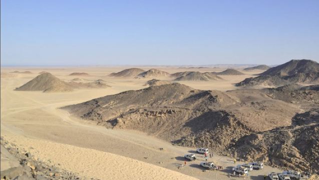 埃及洪加達｜翻譯陪同｜地陪旅遊｜展會｜商務考察｜地接｜（可私人訂製）