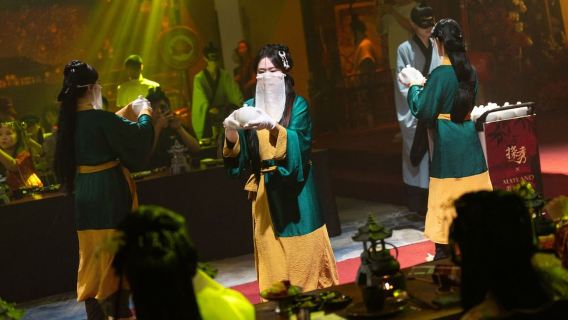 Changsha Exploration Show: Imersi dalam Perjalanan Melintasi Istana Chu-Han, Buka Kunci Jamuan Mewarisi Ribuan Tahun (Rasa Xiang-Chu Premium + Persembahan Gaya Kuno + Pengalaman Berpakaian Hanfu)