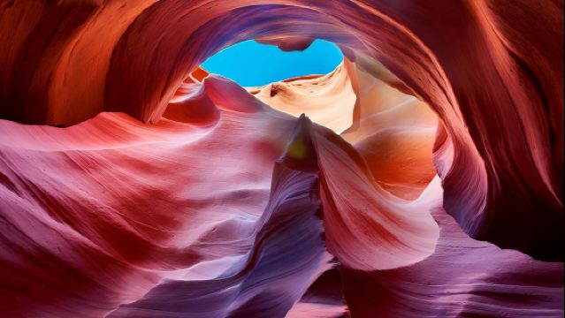 ทัวร์รถบัสโลเวอร์แอนเทอโลปแคนยอนและฮอร์สชู เบนด์ (รวมไกด์นำเที่ยวและล่ามช่วงเวลาไพรม์ พร้อมอาหารกลางวัน)