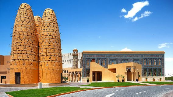 Doha City Tour: Souq Waqif, Katara, The Pearl, and Corniche