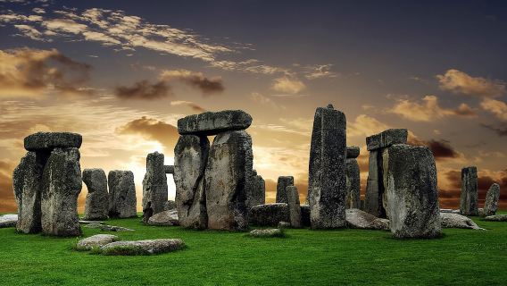 Excursión privada de un día a Stonehenge, Woodhenge y el círculo de piedras de Avebury