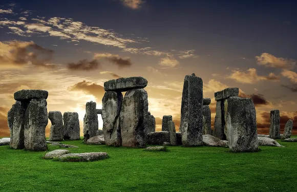 私人巨石陣、巨木陣、埃夫伯里石圈日遊