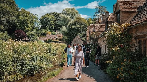 Cotswolds Day Trip from London with Optional Village Lunch