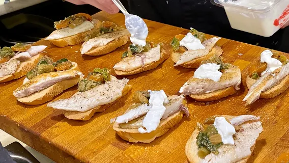 Venice Street Food Tour with Local Guide with Local Food Market Visit