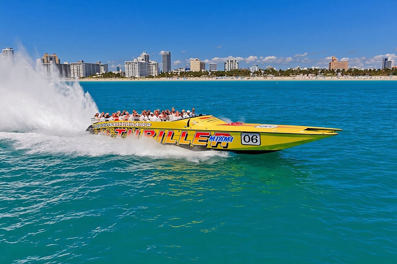 Thriller Miami speedboat tour