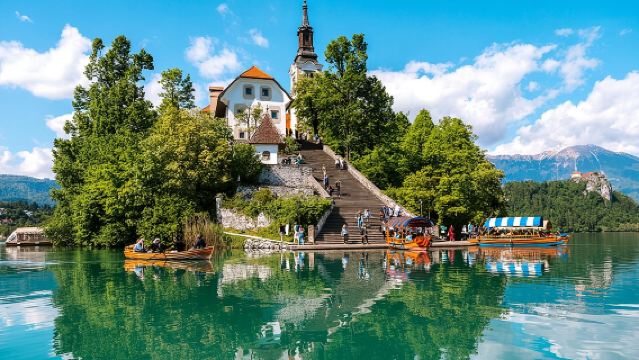 Ljubljana and Bled Lake - Small Group - Day Tour from Zagreb