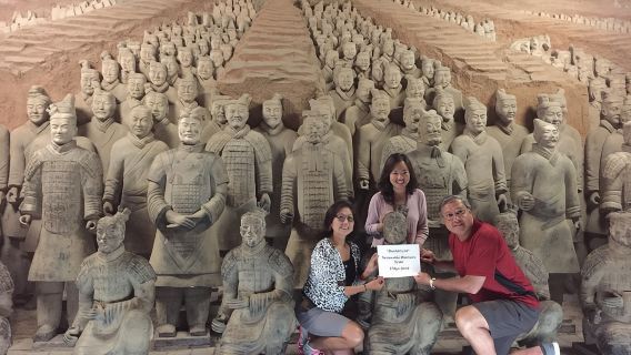 Tur Pribadi Harian yang Dapat Disesuaikan untuk Patung Terakota dengan 2 opsi tambahan