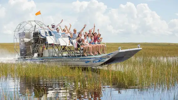 ออร์แลนโด: บัตรผ่านแบบรวมทุกอย่างพร้อมศูนย์อวกาศเคนเนดี