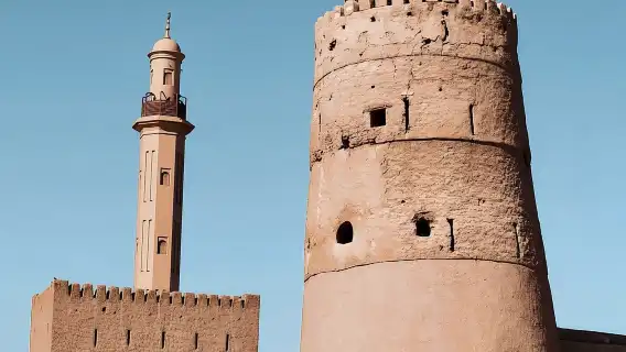 杜拜：高級舊城區、街頭美食、露天市場和乘船遊覽