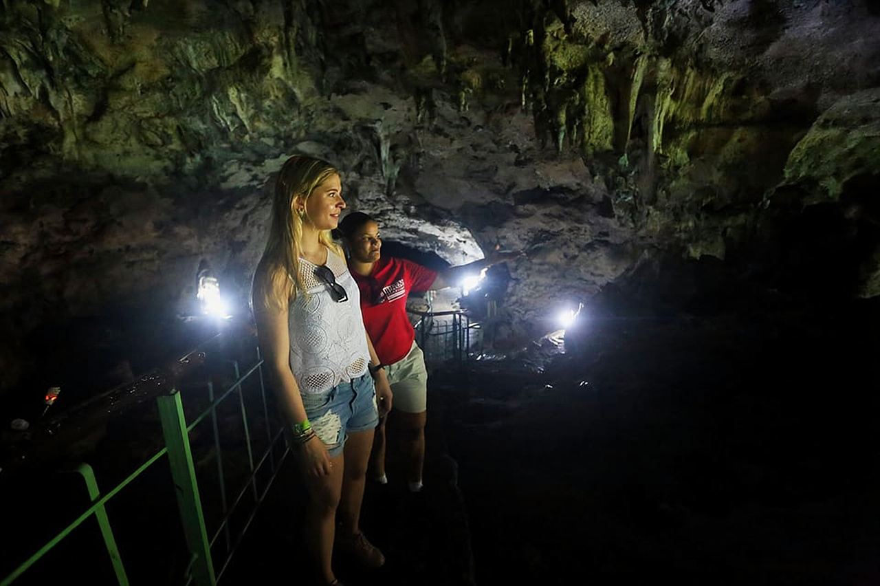 Santo Domingo: Three Eyes National Park Guided Tour