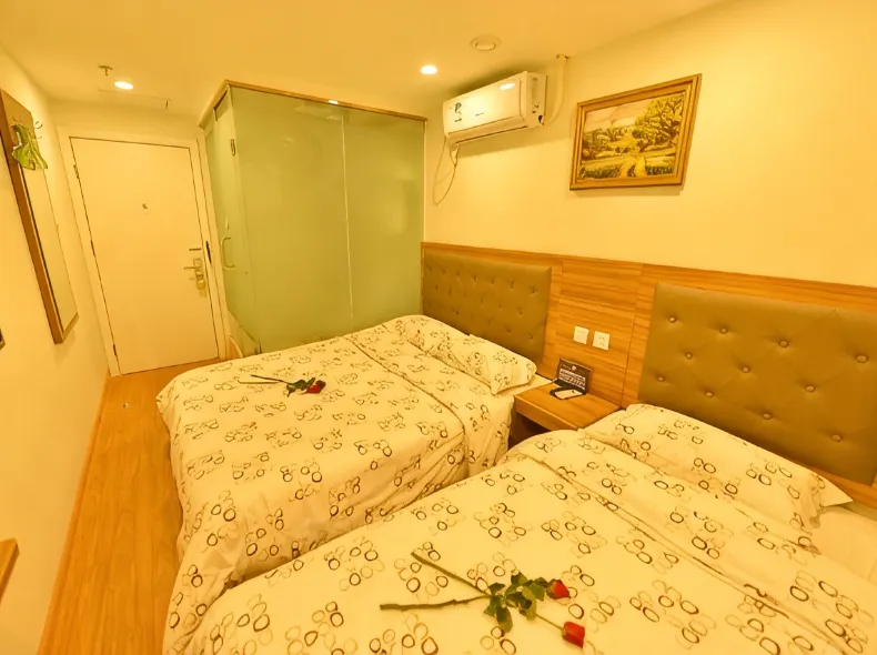 Zuoman Selected Hotel (Beijing Aoshen Park Lin Cuiqiao Metro Station Branch)