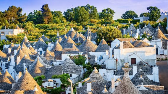 探訪義大利童話秘境|打卡世遺小鎮阿爾貝羅貝洛&奇幻蘑菇特魯利