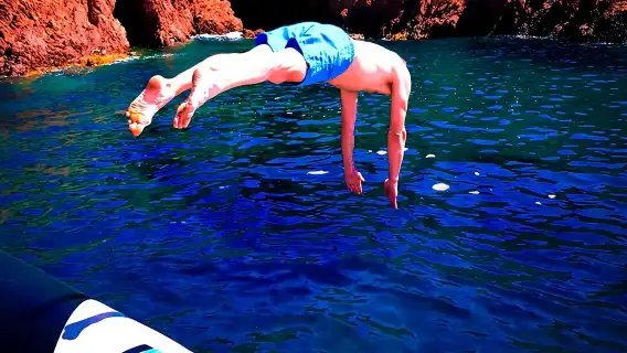 Departure from Saint-Raphaël - The creeks of Estérel