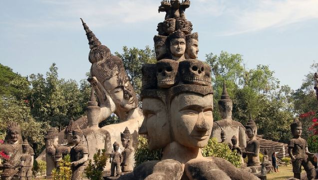 ทัวร์ส่วนตัวเต็มวันในเวียงจันทน์ พร้อมสวนพระพุทธรูปและอาหารกลางวัน