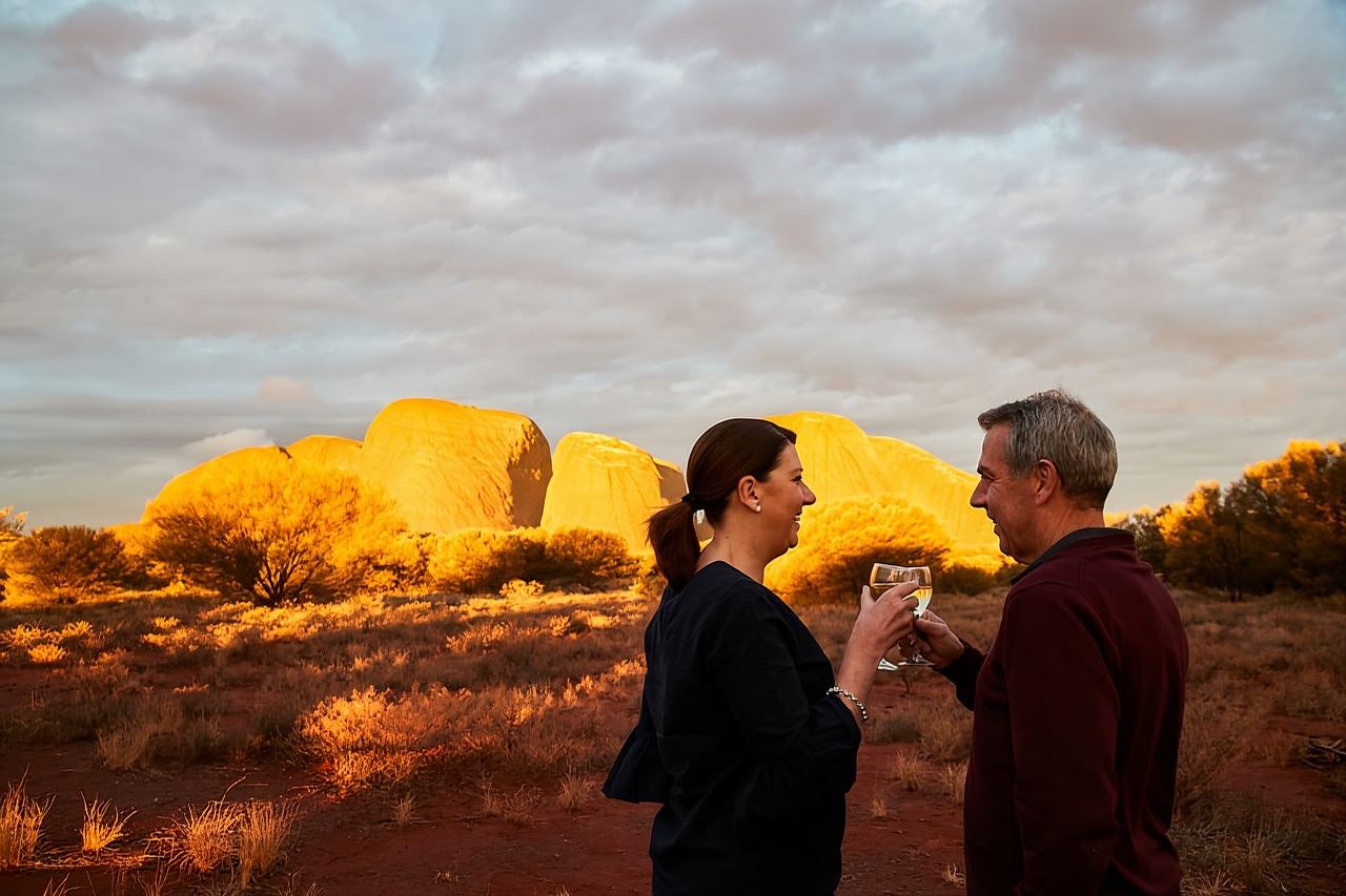 Kata Tjuṯa Sunset Tour with Sparkling Wine and Cheeseboard
