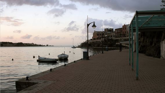 Menorca: Chuyến tham quan bằng xe đạp điện từ Punta Prima đến Es Castell